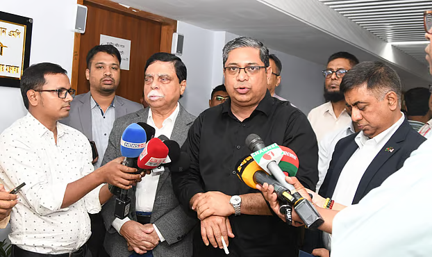 মালয়েশিয়ায় ২ লাখ বাংলাদেশি শ্রমিক যাওয়ার সুযোগ, ১০ হাজার যাবে বিনা খরচে